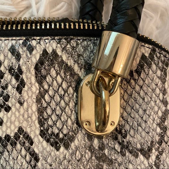 HP🎉Cole Haan Snakeskin Satchel! - Picture 8 of 10